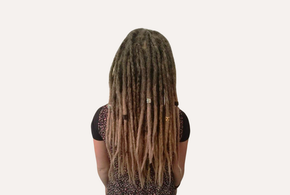 Synthetische Dreadlocks zum Einflechten – 11 Vorteile mit Poppydreads